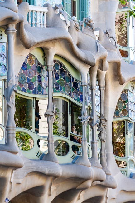 Art Nouveau Architecture: Curves, Nature & the Total Work of Art