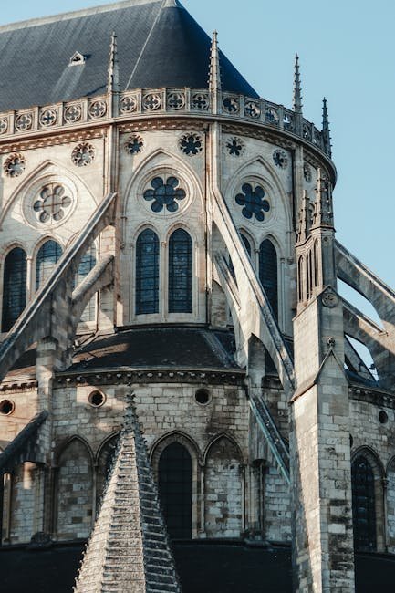 Gothic Architecture: Flying Buttresses & Stained Glass